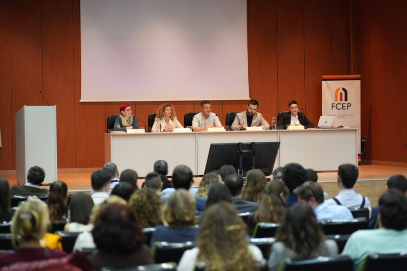 Lucía Herrera participa en el II Encuentro CoDE-CESED y sienta las bases para el tercero Lucía Herrera participa en el II Encuentro CoDE-CESED y sienta las bases para el tercero